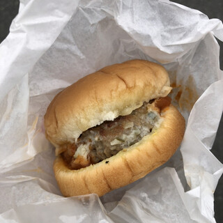 いじりやバーガー自販機_1