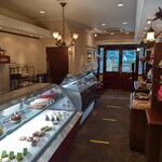 Patisserie Ravi,e relier - 