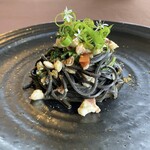 ダ　センプレ - (パスタ)タリオリーニ 真鯛…イカスミが練り込まれたパスタを使用