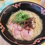 W2 - ラーメン