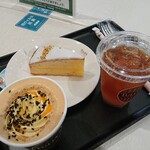 タリーズコーヒー - 料理写真:お芋ラテ(S)(470円)ウィークエンドシトロン(450円)ルイボスペア&アップル(アイス)(S)(430円)