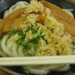 讃岐うどん　おおまえ - きつねうどんが一押し、ドでかい　お揚げさんは　甘いつゆがたっぷりしゅんでます