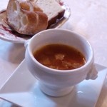 フレンチ 奥村邸 - 有機野菜のスープと焼きたてパン