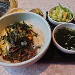 Hakutousan - ビビンバランチ（850円）