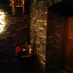 西麻布 焼肉 X - 階段を降りると