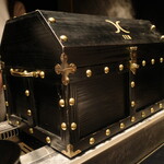 西麻布 焼肉 X - この宝石箱の中に