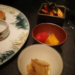 西麻布 焼肉 X - 個性豊かな名脇役