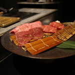 西麻布 焼肉 X - 見事なさし