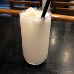 インド料理店 キングカレー - ビリヤニセットのドリンク(ラッシー)