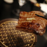 西麻布 焼肉 X - 但馬玄のレバーを胡麻油で