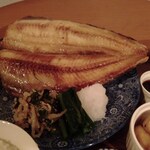 Tsutsujigaoka No Shokutaku Ito - 焼魚定食(シマホッケ)