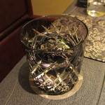 龍吟 - 美しい切子のグラス