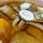 中華そば えもと - 月見中華そばアップ