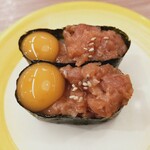 すし江戸 - サーモンユッケ