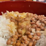 Sakedokoro Tsugaru - 納豆、玉子ご飯