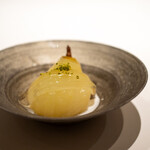 レストラン オオツ - 2021.9 山形蔵王産オーロラのコンポート ココナッツミルクのアイス ダイスカットの豊水 葛切り ピスタチオ