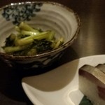 旬彩料理　てん - つきだし　自家製野沢菜の浅漬け