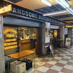 HANDSOME BURGER - 