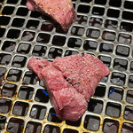 Wagyuu Yakiniku Waraiya - 