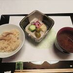 三養荘 - 松茸御飯