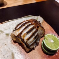 炭火割烹 白坂 - ⚫カマスの松茸巻き　すだち