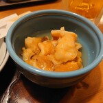 魚正 - お通しのホヤ