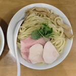 Tsukemen Sakurazaka - 濃厚煮干しつけめん、麺の皿