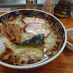 春木屋 - ワンタンメン1,250円＋味玉100円