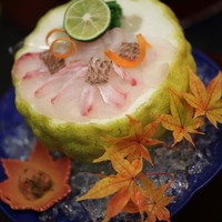 なだ万 ザ・プリンス箱根店 - 造り（紅葉鯛薄造り）