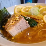 仙臺 自家製麺 こいけ屋 - 厚切りバラチャーシュー。