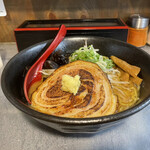 サッポロラーメン エゾ麺ロック - 大型チャーシュー