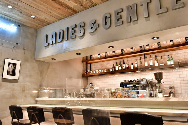 BISTRO CAFE LADIES & GENTLEMEN photo 4