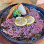 九重珈琲 - レモンステーキは柔らかい牛さがり肉を特製のレモンソースでさっぱりと仕上げてありましたよ。