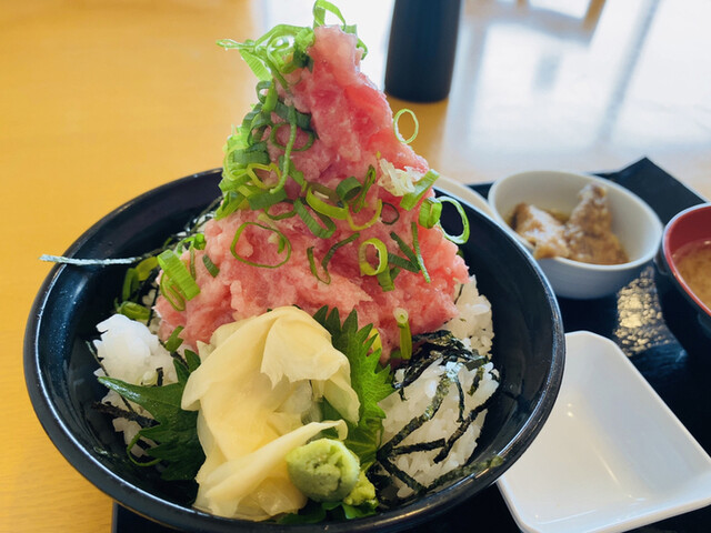 まぐろ専門店 まぐろの高木 いわき市その他 海鮮丼 食べログ