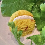 Fujiya 1935 - 気泡をたくさん含ませたかぼちゃのパン