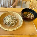 そば切り 石垣 - 季節のざる蕎麦　菰錦豚とマコモダケの熱汁