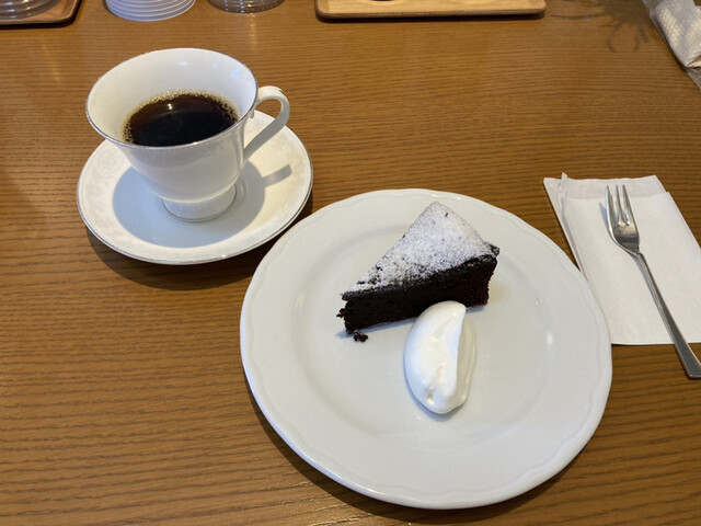 米安珈琲焙煎所 コメヤスコーヒーバイセンジョ 守山 カフェ 食べログ