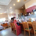 てっぺん亭 - 店内