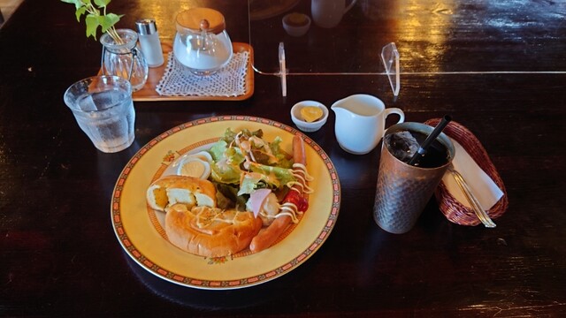 このお店 接客の教育が全く為されてない 店内の雰囲気はいいか知らんが非常に気分の悪い店 このセットでこの金額ならラスティコのモーニングセットに間違いなく行くだろう By Marus713 レイクルイーズ 駒野 カフェ 喫茶 その他 食べログ