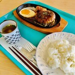 Nukunuku - デミグラスハンバーグ定食　2020／3／6