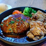 HEARTH SMOKED GRILL＆GALETTE - 自家製粗びきハンバーグ、フライドキチン