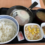 吉野家 136号線伊豆長岡店 - 