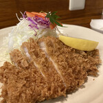 Tonkatsu Suzunoya - とんかつ定食　　　　　980円