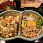 みなとや - アベック丼　天丼と納豆蕎麦