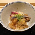 すし宮川  - 落葉 北寄貝　酢の物