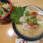 すし天 やまだ - 鯛パイタンラーメンとミニ創作天丼