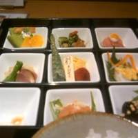 日本料理 彩々楽 - お重（九品）
