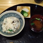 Ajidokoro Endou - 茸としらすの釜炊き、赤出汁、香の物