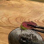 炭火割烹 蔓ききょう - 赤身