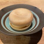 炭火割烹 蔓ききょう - 酒粕アイス最中